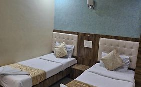 Hotel Crystal Park Near Nesco Exhibition Center